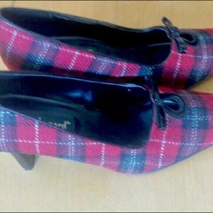 Red Wool Plaid Heels 8 - EUC